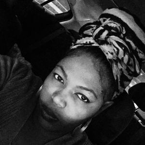 Meet your Posher, Zinab